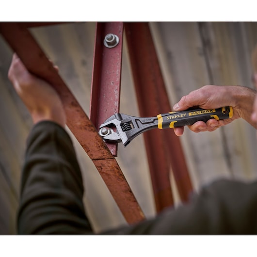 STANLEY® FATMAX® hurtigjusterbar skiftenøkkel 150 mm/6 tommer.
